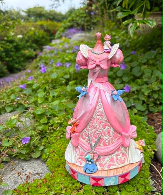 Askepotts kjole med nostalgisk julemelodi - Disney Traditions - Jim Shore