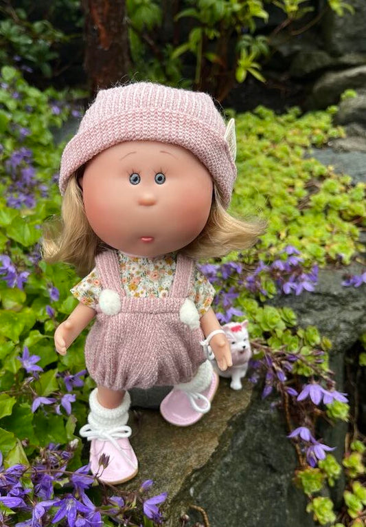 Mia dukken, 23cm